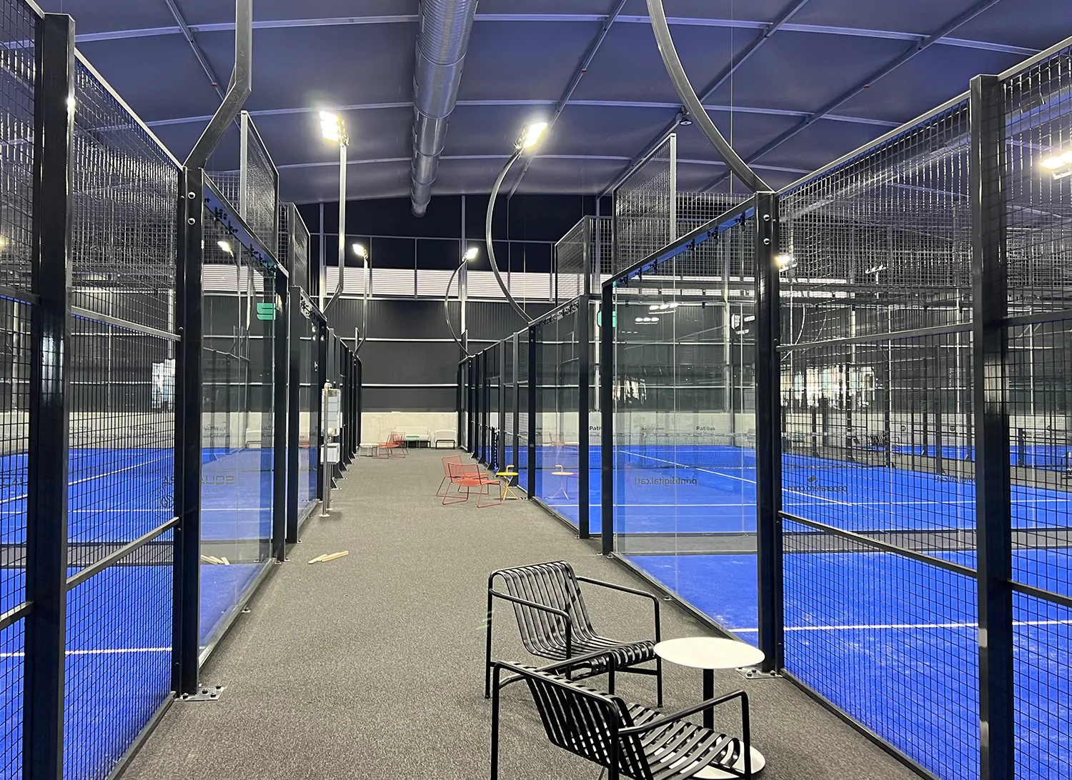 panoramic_padelcourt_indoor_mondo_supercourt